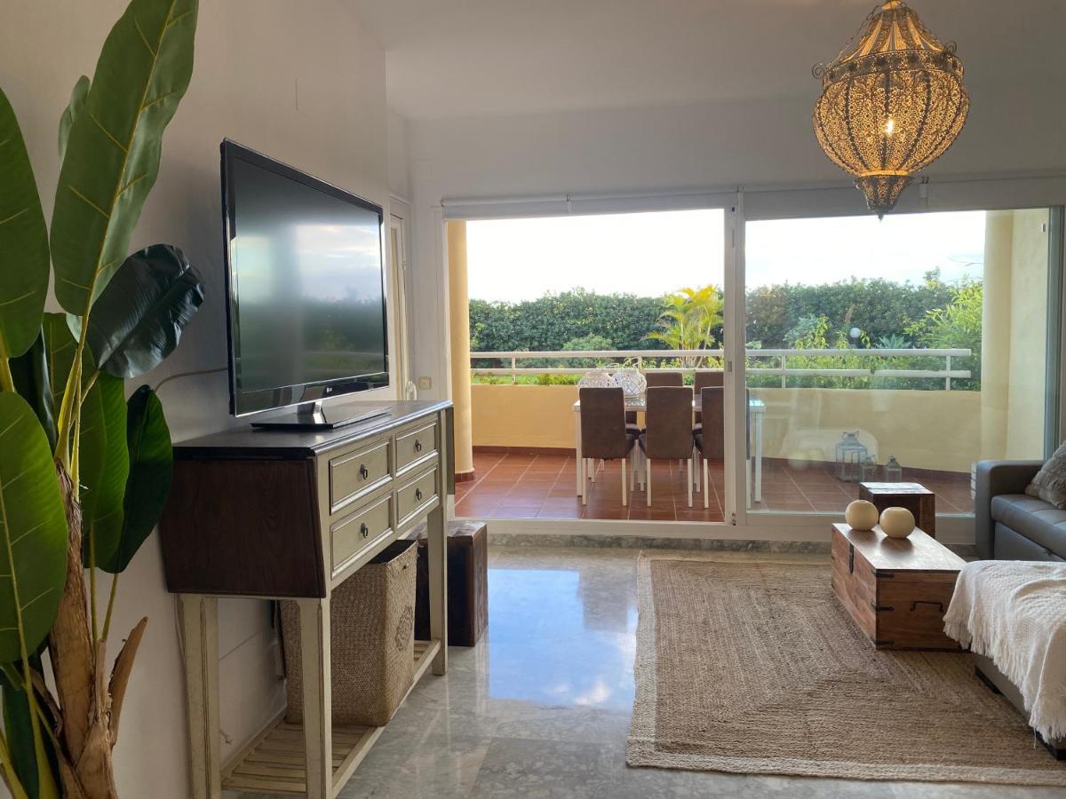 Apartamentos Costa Quebrada 베날마데나코스타 외부 사진