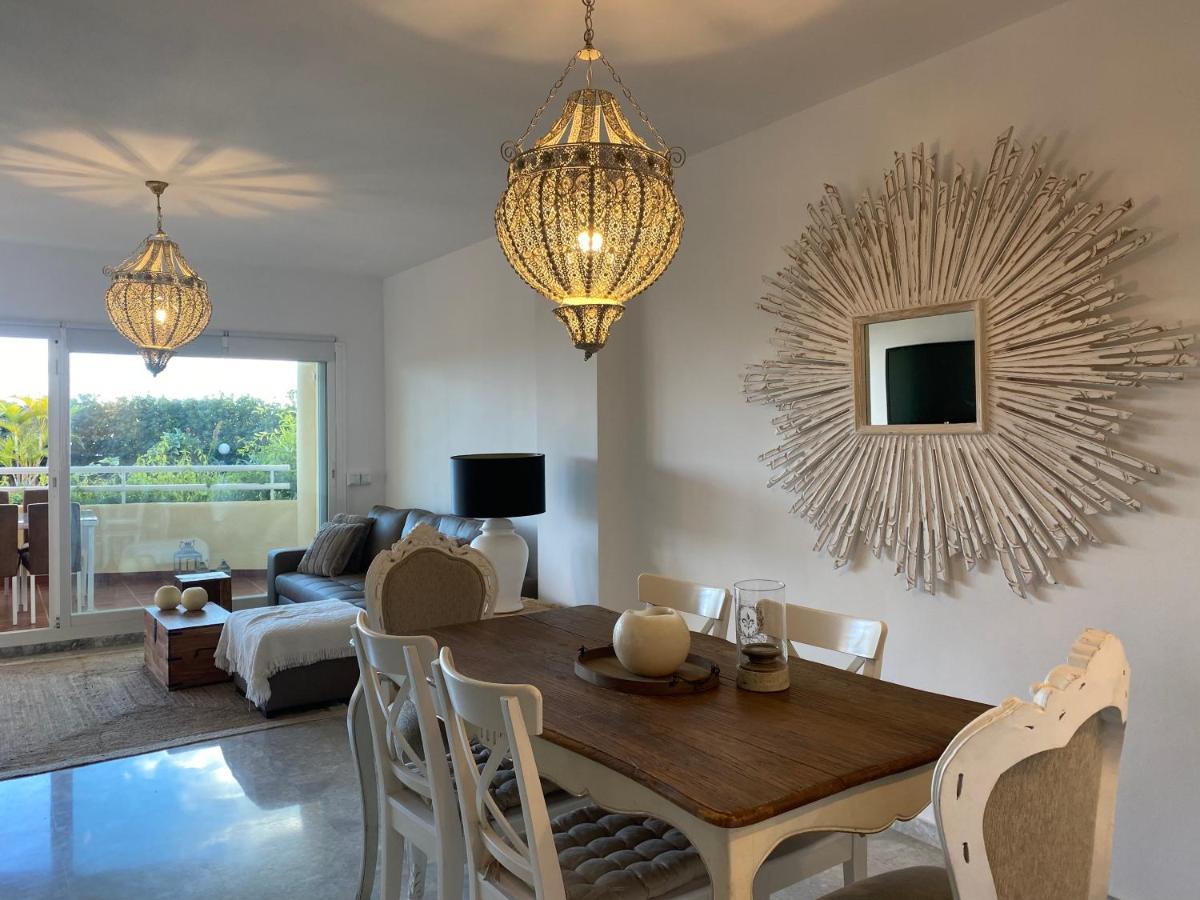 Apartamentos Costa Quebrada 베날마데나코스타 외부 사진